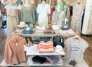 california/redding/shop/apricot-lane-boutique