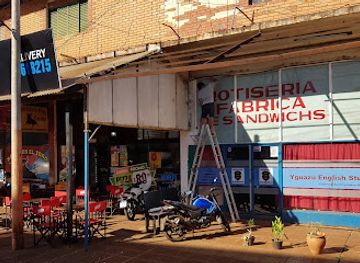 argentina/puerto-iguazu/shop/paseo-comercial-puerto-iguazu