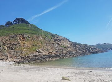 guernsey/perelle-bay/shop/petit-bot-tearooms