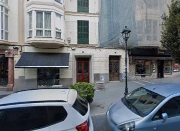 spain/palma-de-mallorca/paseo-maritimo/shop/kling-boutique