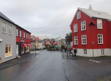 iceland/the-highlands/shop/kirsuberjatreo