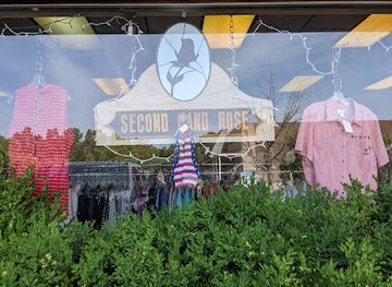 vermont/bennington/shop/second-hand-rose