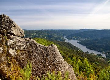 portugal/peneda-geres-national-park/shop/new-beautiful-stone-viewpoint