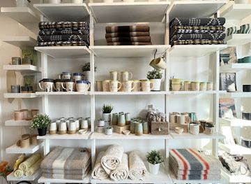 idaho/sandpoint/shop/whiskeyjack-boutique