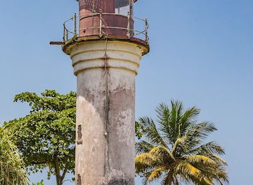 cameroon/kribi-beach/shop/le-phare-de-kribi