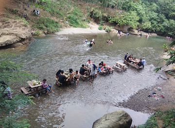 indonesia/bukit-lawang/shop/pekan-sunge-landak