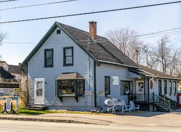 maine/washington-county/shop/crows-nest-shops