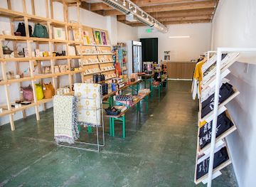 california/palm-springs/shop/windmill-city-super-1