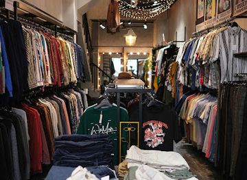 vietnam/northeast/shop/mayhem-saigon-vintage-store