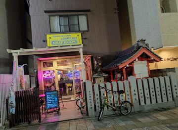 japan/nara/shop/nara-sanjo-dori-shopping-street