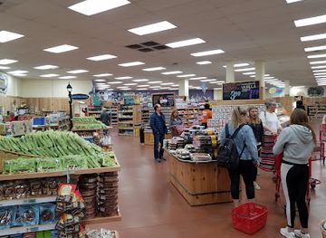 michigan/ann-arbor/shop/lamp-post-plaza