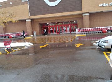 illinois/palatine/shop/deer-grove-centre