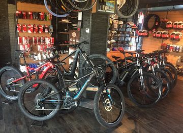 spain/pyrenees-mountains/shop/esports-iris