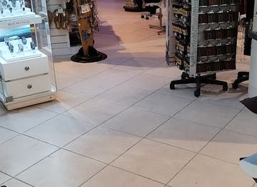 malta/st-paul-s-bay-area/shop/beaches