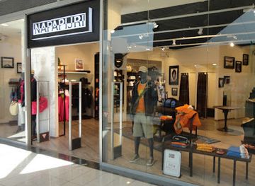 slovakia/banska-bystrica/shop/napapijri-store-banska-bystrica