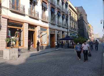 mexico/mexico-city/centro-historico/shop/tiendas-circulo-mexicano