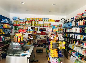 maldives/dhaalu-atoll/shop/double-j-mart