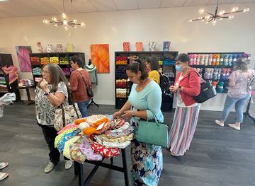 rhode-island/east-greenwich/shop/skein-yarn-shop