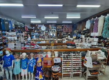 mauritius/flic-en-flac/shop/shop