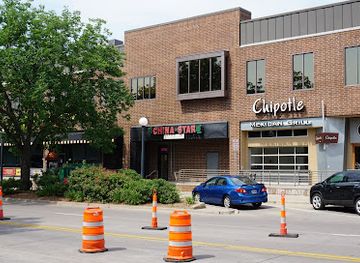 iowa/iowa-city/shop/old-capitol-town-center