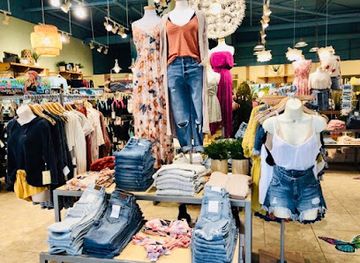 florida/marco-island/shop/butterfly-beach