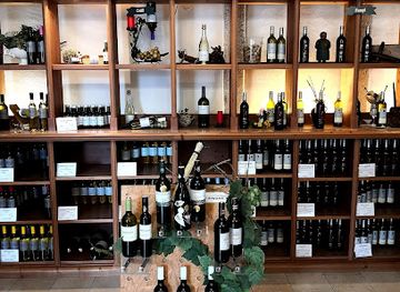 austria/thermenregion/shop/badner-hauervinothek-und-heurigentelefon