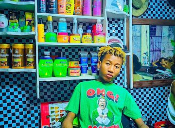 madagascar/menabe/shop/market-place-antsakoameloka