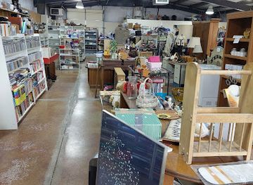 nevada/walker-lake/shop/attic-thrift-store