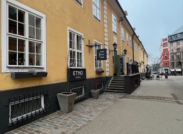 latvia/riga/shop/gallery-etmo