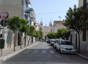 italy/bari/santo-spirito/shop/estes-21