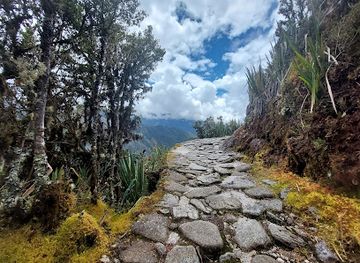 peru/inca-trail/shop/peru-treks-inca-trail-tour-operator