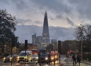 united-kingdom/london/south-bank/shop/browns-of-london