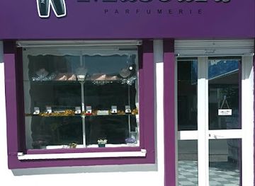 tunisia/kairouan/shop/mascara