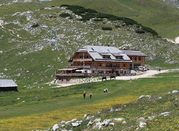 italy/alta-via-1/shop/sennes-hutte