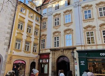 czechia/prague/new-town/shop/old-prague-souvenir-shop