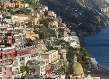 italy/calanques-of-piana/shop/nana-positano