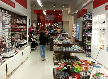 hungary/cserehat/shop/memories-of-hungary-vaci-utca-ajandekbolt