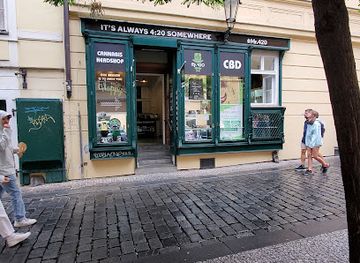 czechia/north-bohemia/shop/bohemia-crystal-husova