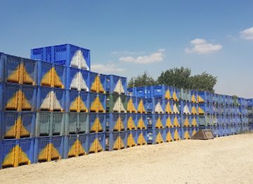 israel/golan-heights/shop/bustan-bereshit-bagolan-diy-fruit-picking