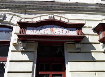 hungary/southern-transdanubia/shop/mackobolt