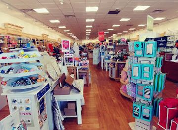 massachusetts/middlesex-county/shop/middlesex-commons