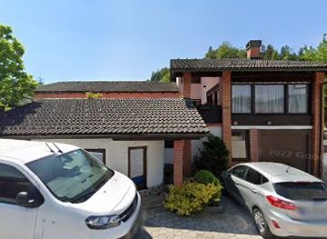 slovenia/velenje/shop/narodne-nose