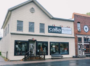 iowa/davenport/shop/mezzanine-boutique