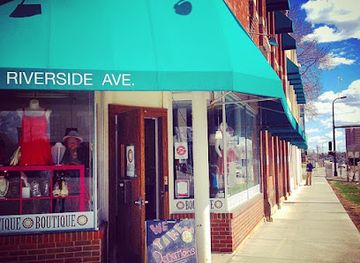 minnesota/twin-cities-metropolitan-area/shop/sisterhood-boutique-thrift