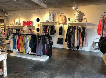 texas/houston/montrose/shop/emerson-rose-montrose