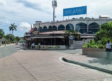 jamaica/north-coast/shop/the-harbour-shops