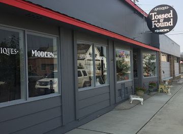 washington/spokane-river/shop/tossed-found