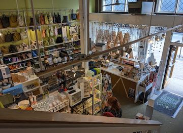 wisconsin/madison/university-of-wisconsin-madison/shop/madison-modern-market