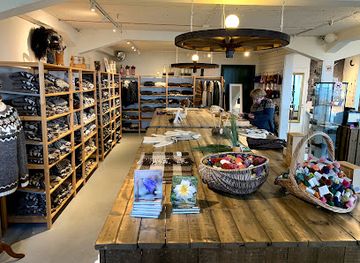 iceland/borgarfjörður/shop/ullarselio-wool-centre