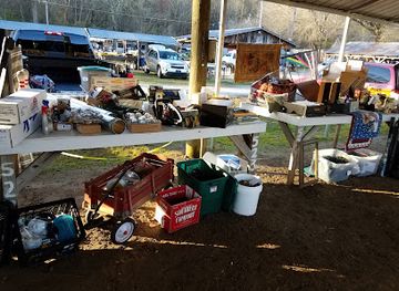south-carolina/table-rock-state-park/shop/bargain-exchange-flea-market